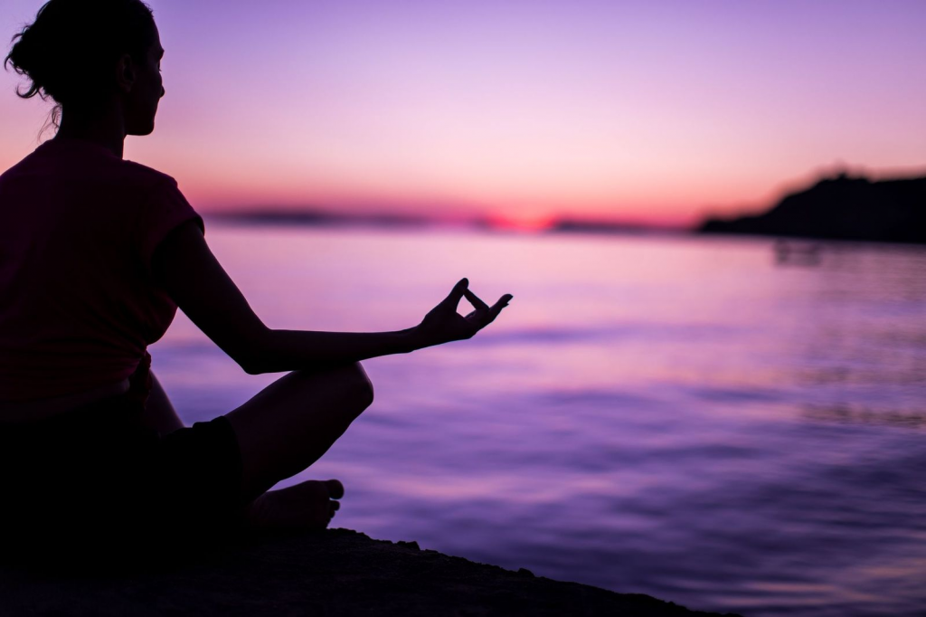 9 Proven Benefits of Meditation